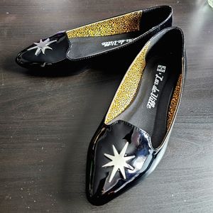 Lux de Ville x TUK flats
